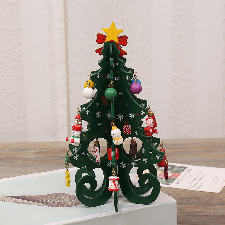 Christmas tree scene decoration by 253444