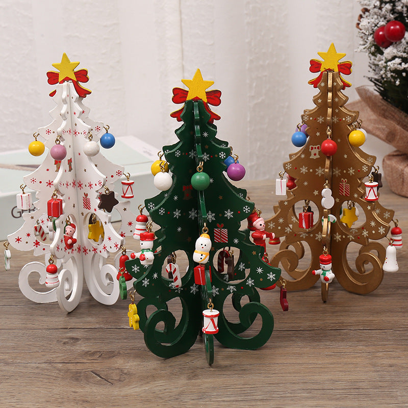 Christmas tree scene decoration by 253444