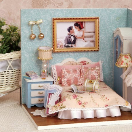 Caixa DIY Cabine Artesanal com Luz LED para Presentes