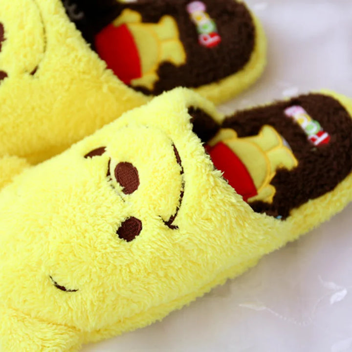 Chinelos de Pelúcia Disney Personagens - Conforto e Magia para Seus Pés