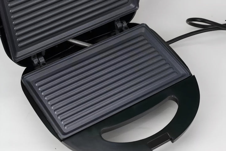 Sanduicheira Elétrica Grill Inox 750W 110V Bak BK-SAND750 by 253444