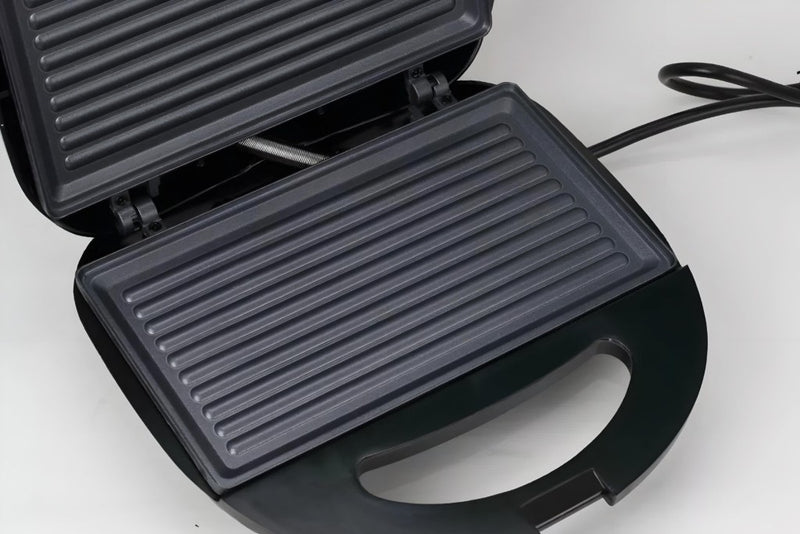 Sanduicheira Elétrica Grill Inox 750W 110V Bak BK-SAND750 by 253444